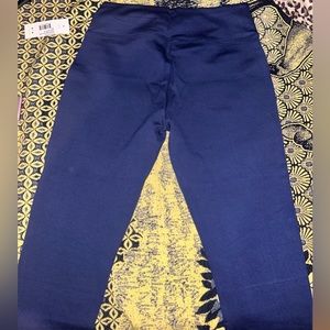 BRAND NEW NAVY BLUE LEGGINGS